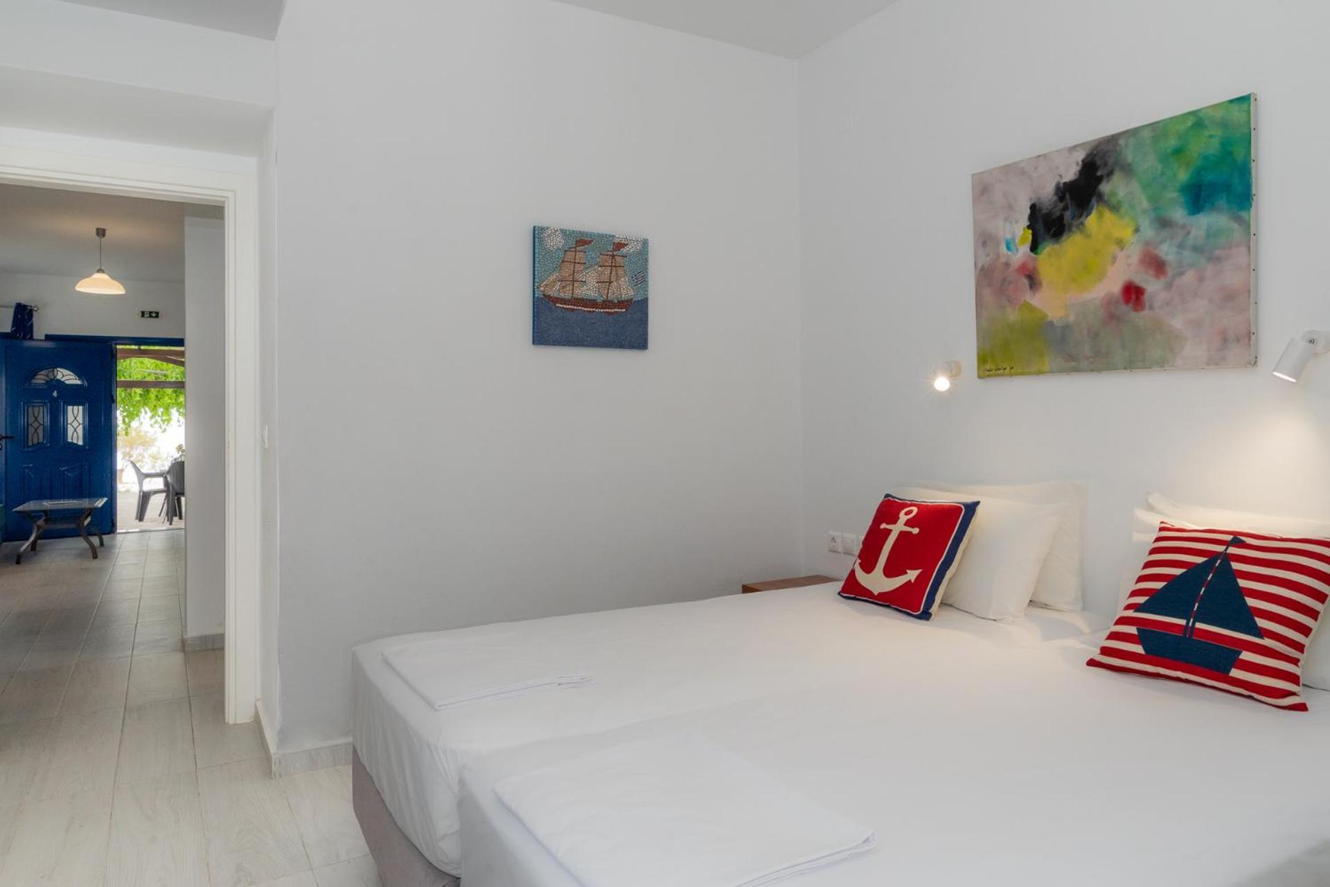 Stratos By Mroom Apartments Makrýgialos المظهر الخارجي الصورة