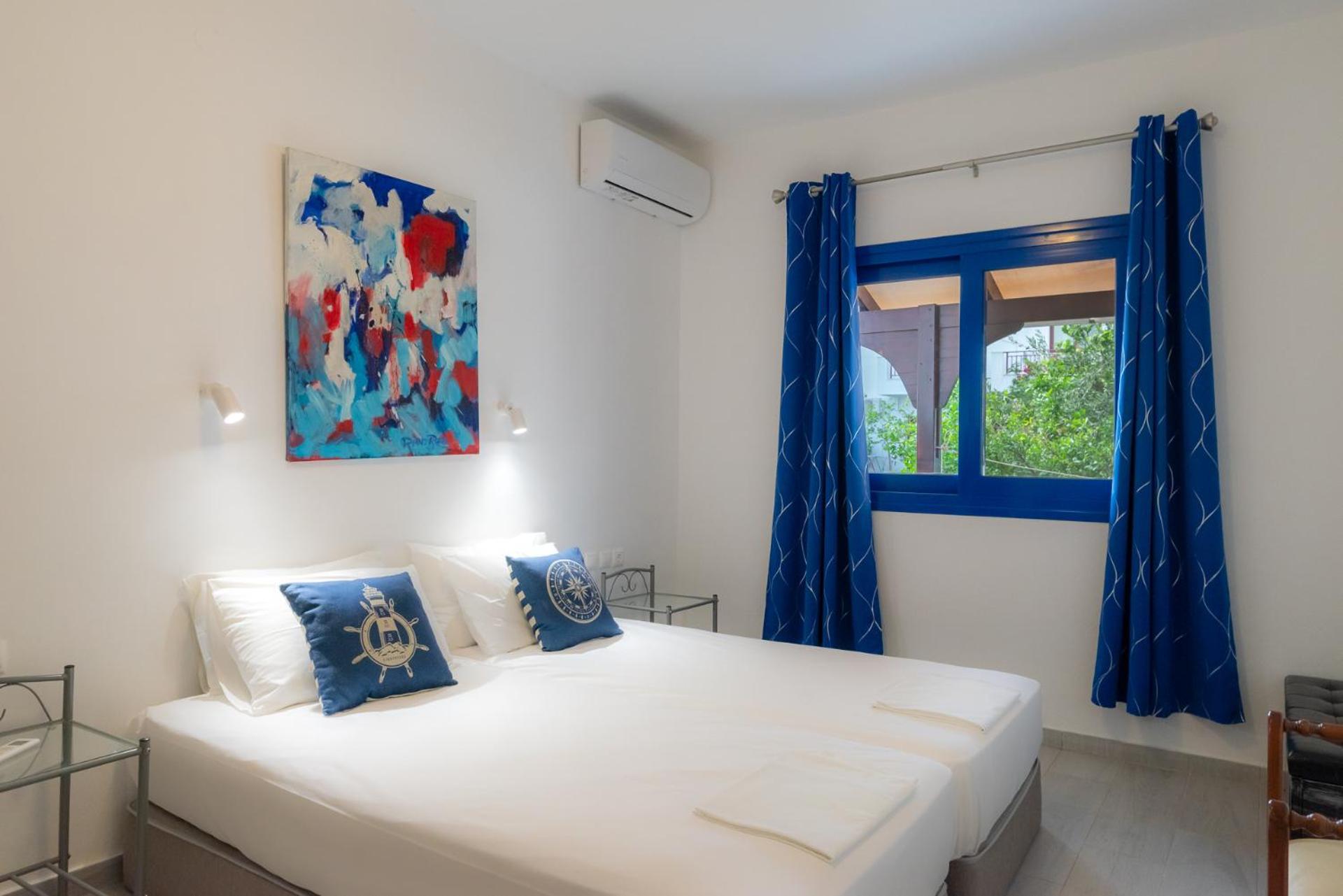 Stratos By Mroom Apartments Makrýgialos المظهر الخارجي الصورة