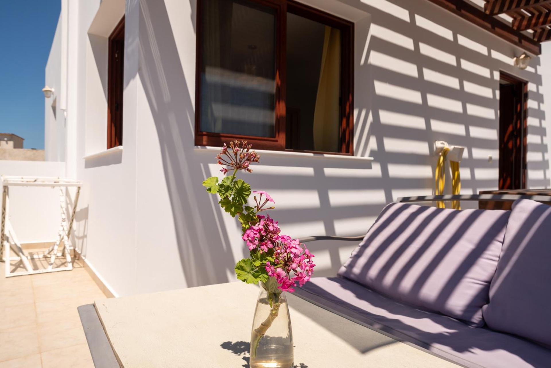 Stratos By Mroom Apartments Makrýgialos المظهر الخارجي الصورة