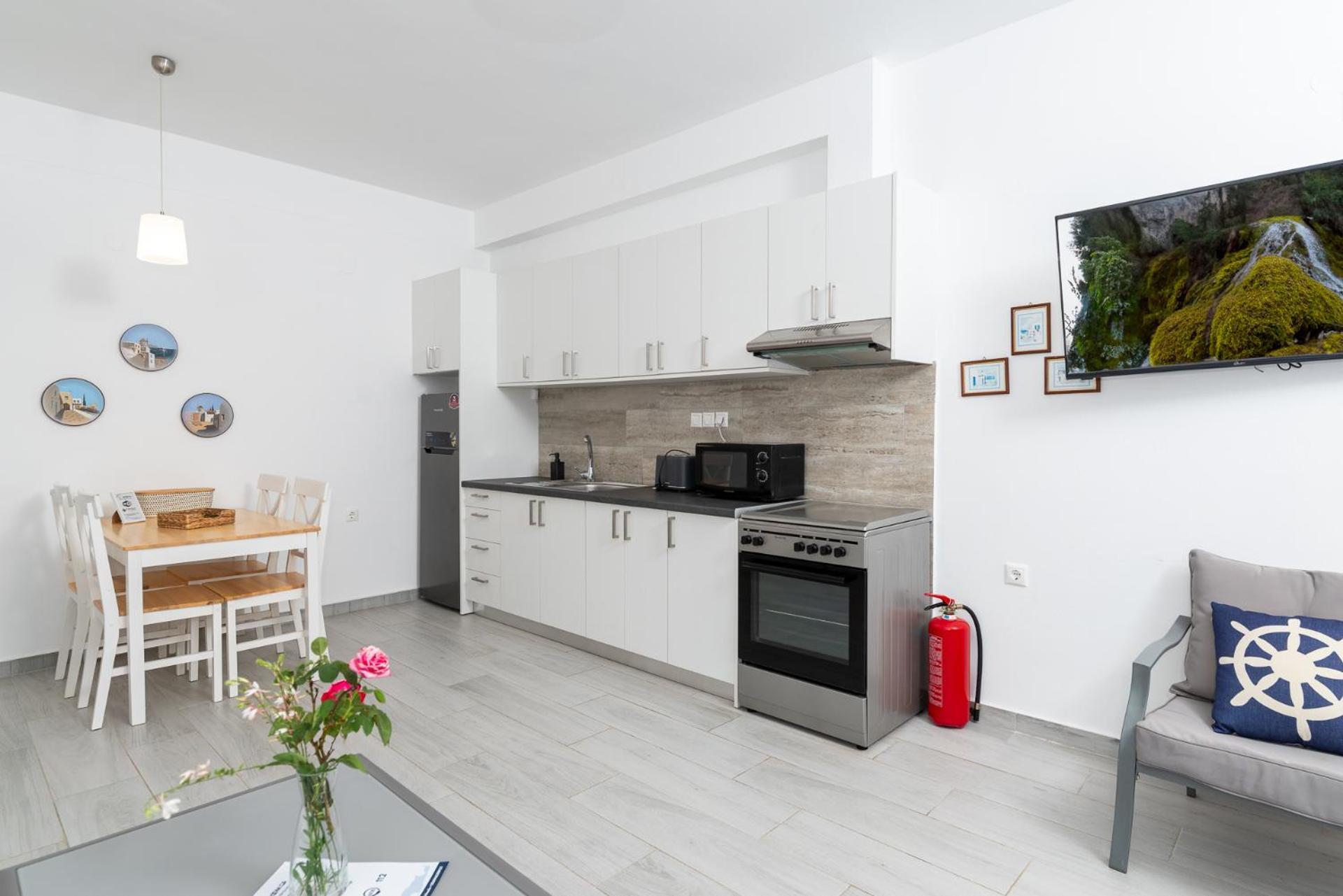 Stratos By Mroom Apartments Makrýgialos المظهر الخارجي الصورة