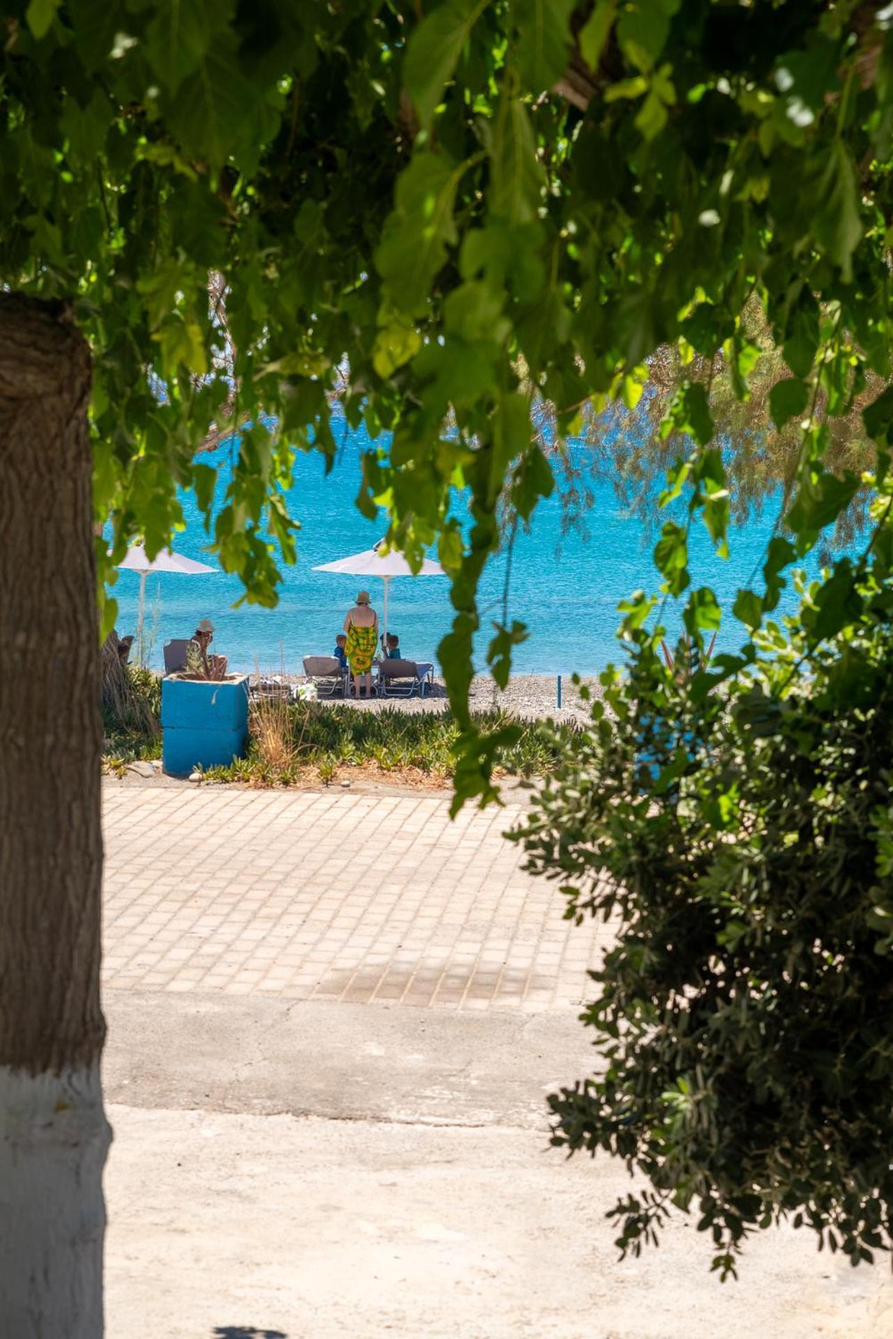 Stratos By Mroom Apartments Makrýgialos المظهر الخارجي الصورة